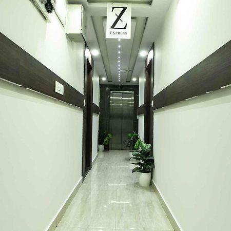 Z Express Enzyme Hotel บังกาลอร์ ภายนอก รูปภาพ
