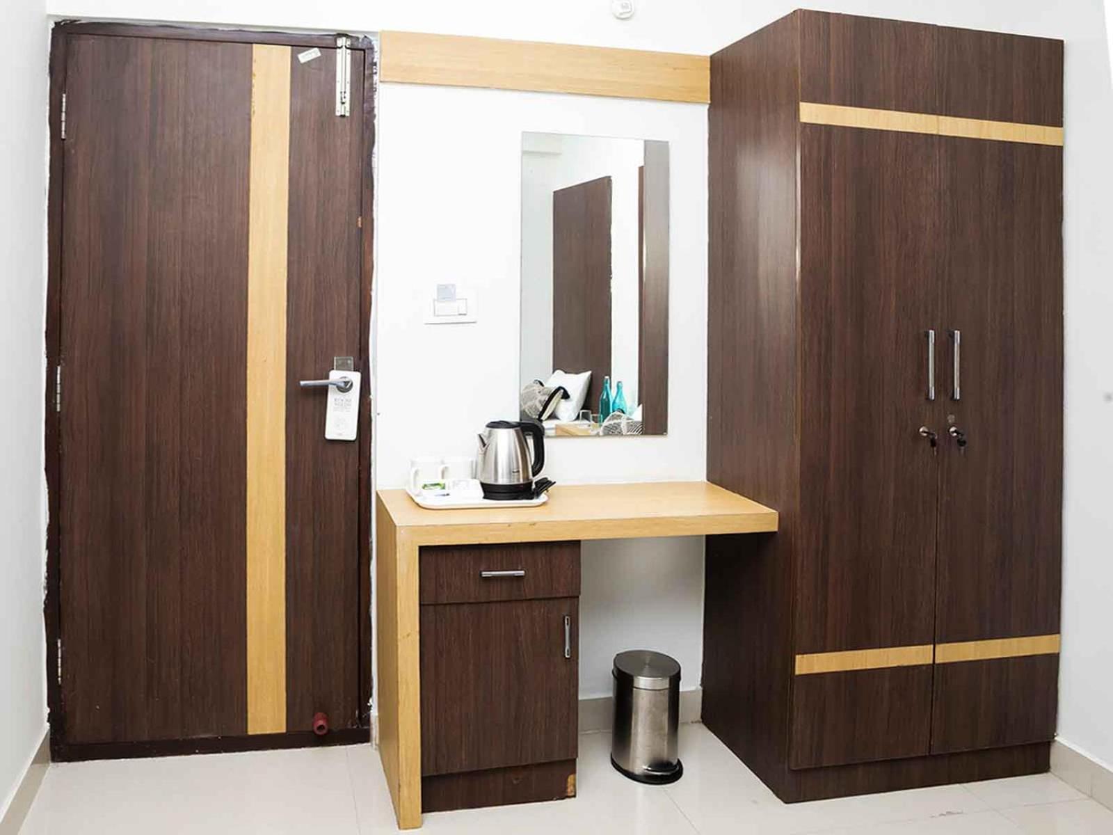 Z Express Enzyme Hotel บังกาลอร์ ภายนอก รูปภาพ